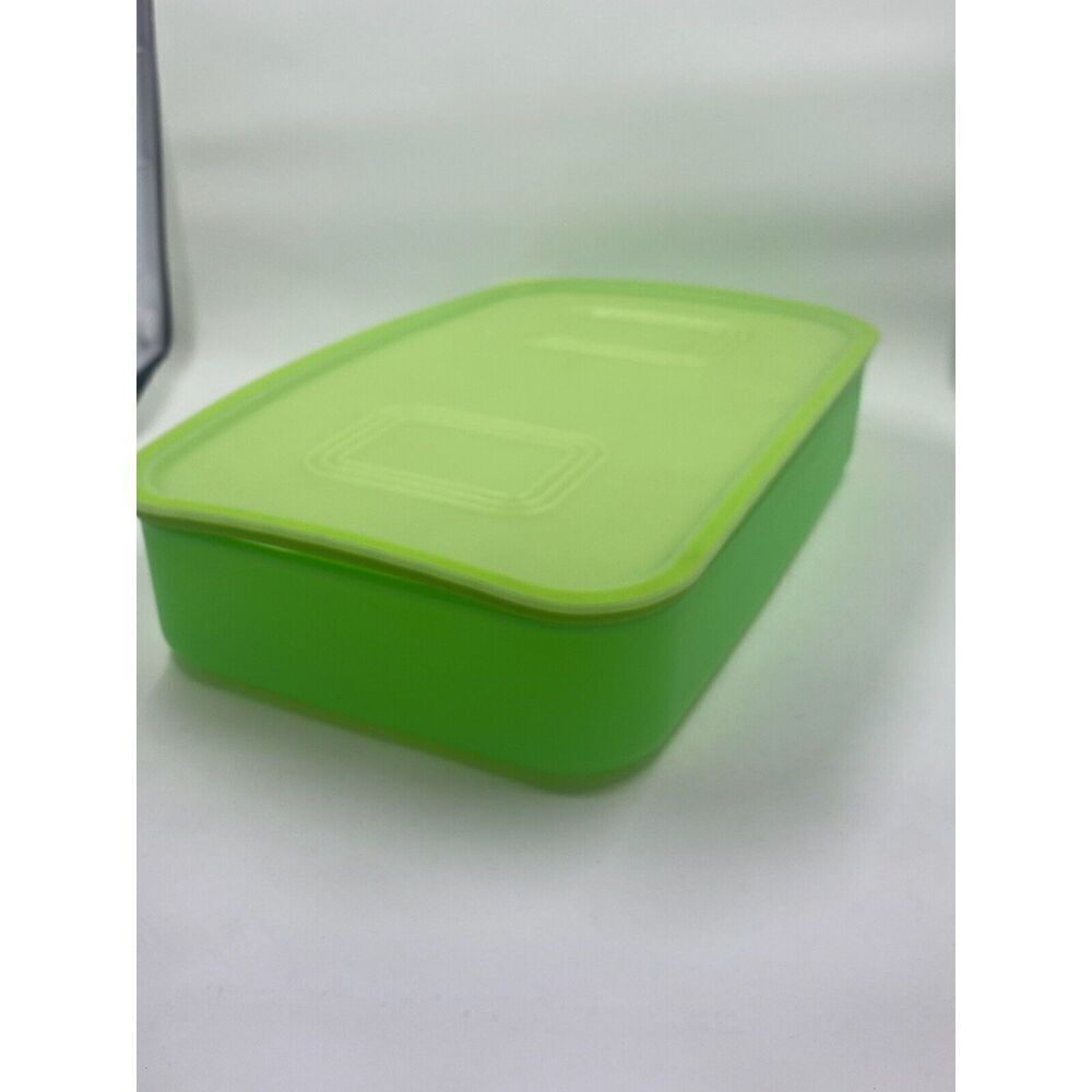 Tupperware Quadro Storage Containers (Set of 2) 6049, 6050 Green